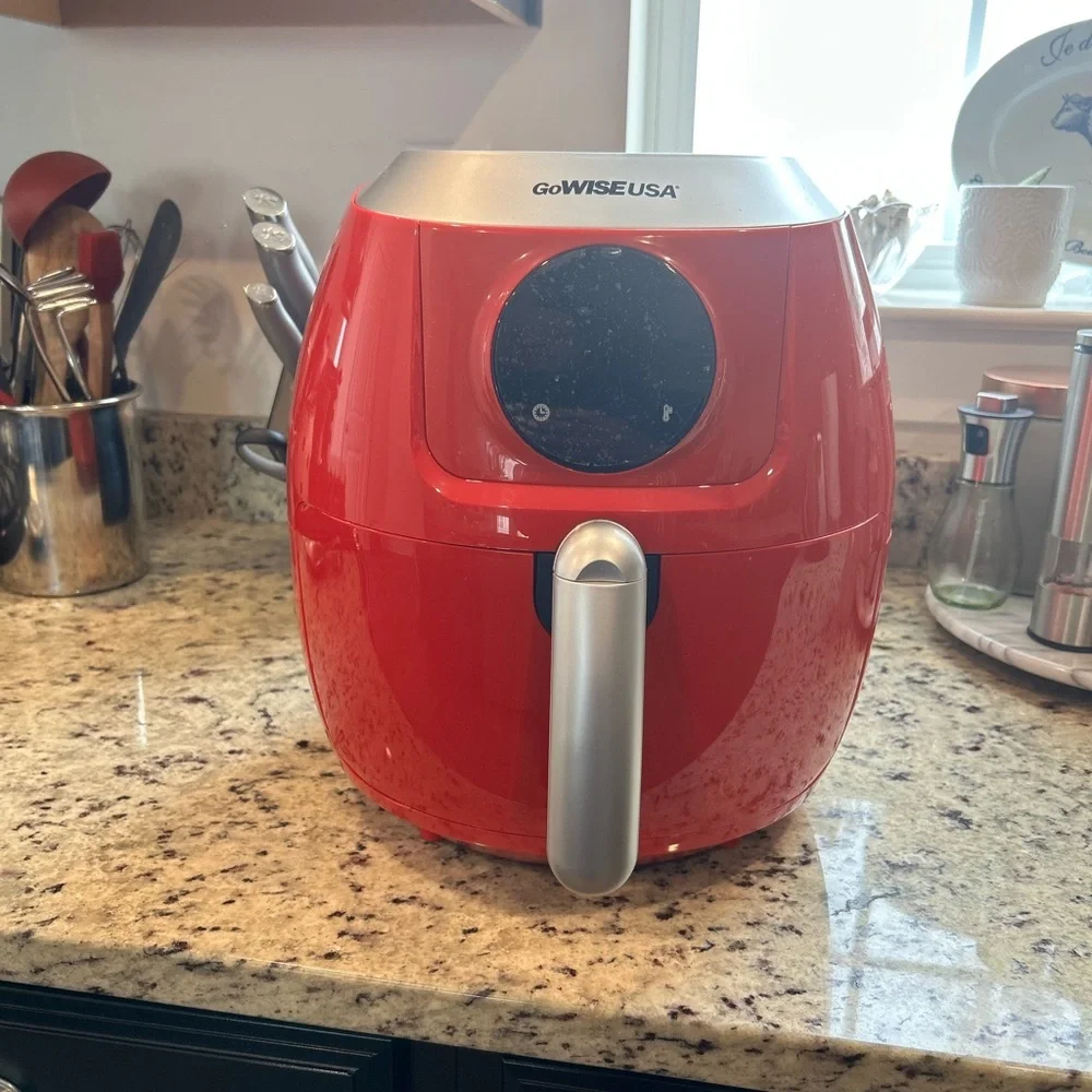 Go Wise Digital Air Fryer 5 Quart Red
